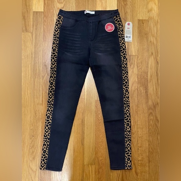 NWT Levi’s Pull-On Jeggings Leopard Stripe 14Y - Picture 1 of 9